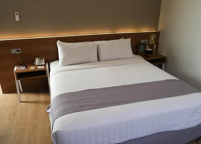 Allstay Hotel Semarang Simpang Lima
